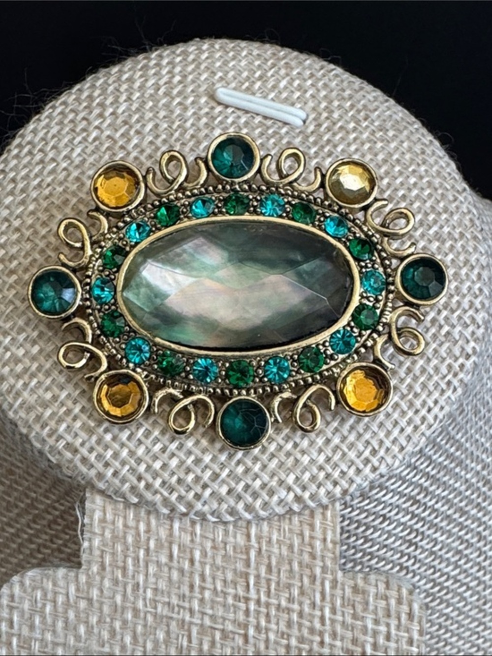 VTG Signed Monet Oval Brooch Pin Gold Tone Faux Labradorite Rhinestone